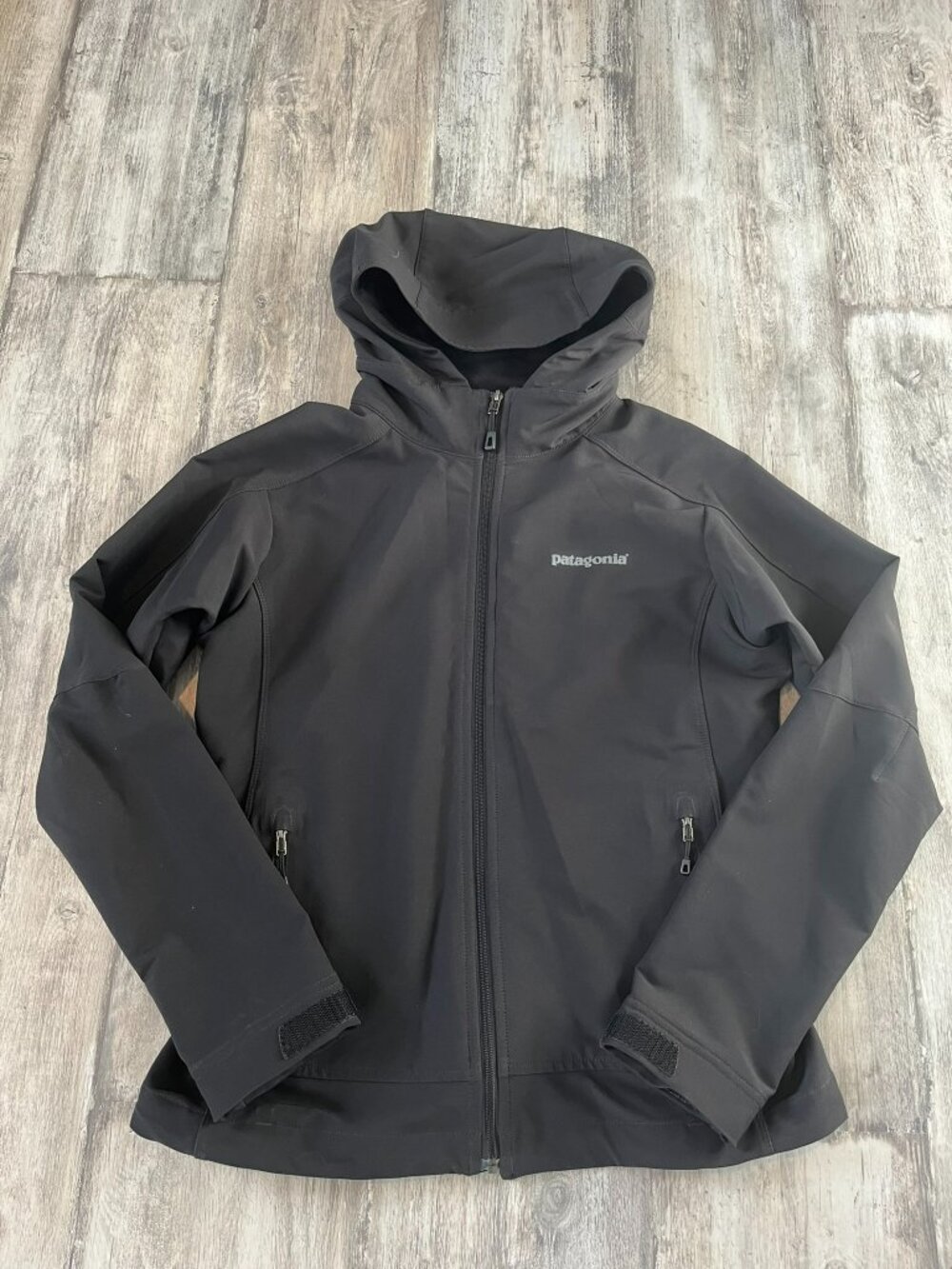 Patagonia Simple Guide Hoody Softshell Jacket, Black, Women's Small